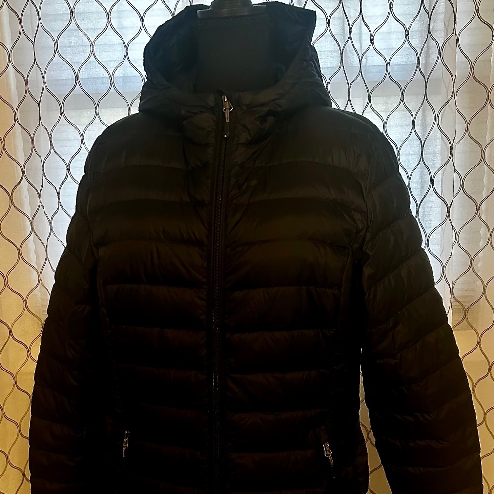 Ladies Lightweight, Packable, Black Down Winter Coat